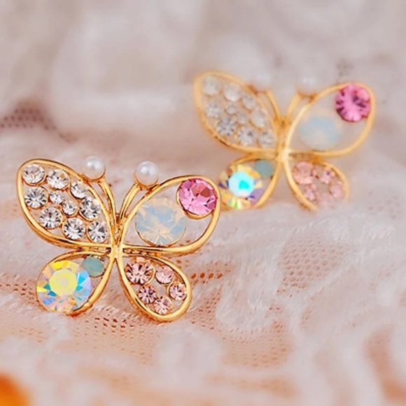 NEW!๐๐BUTTERFLY๐ฆBLING!๐ฆSO ADORABLE๐๐SO CUTE! - Picture 3 of 8